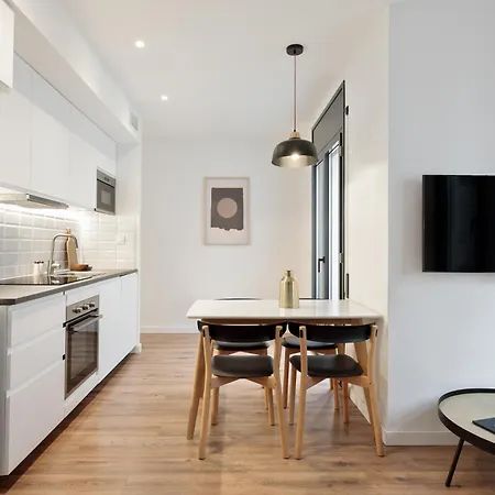Urban Chill Apartments By Olala Homes L'Hospitalet de Llobregat Exterior photo